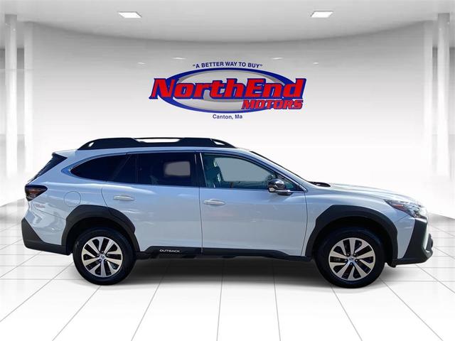 Photo of 2023 Crystal White Pearl Subaru Outback