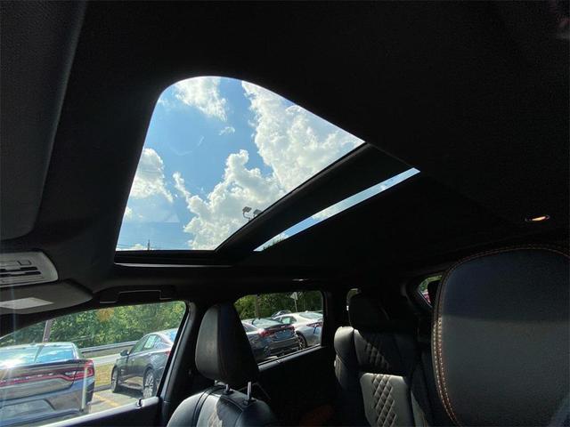 Photo of 2024 Alloy Silver Metallic/Black Roof Mitsubishi Outlander