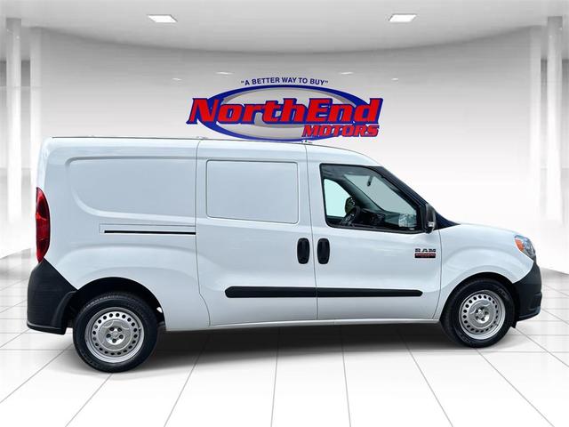 Photo of 2019 Bright White RAM ProMaster City