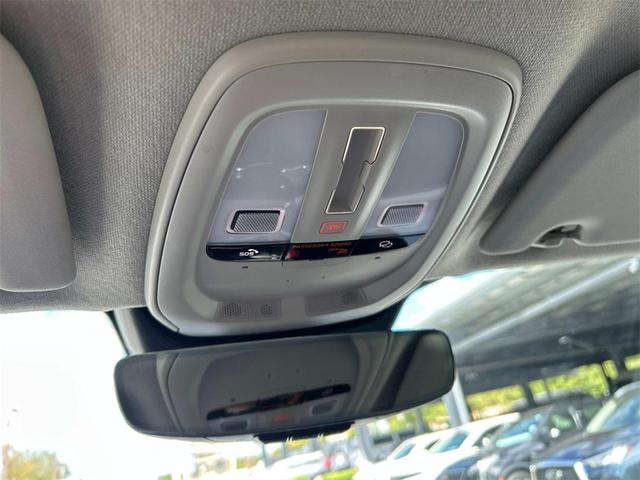 Photo of 2025 Vapour Grey Metallic Volvo XC40