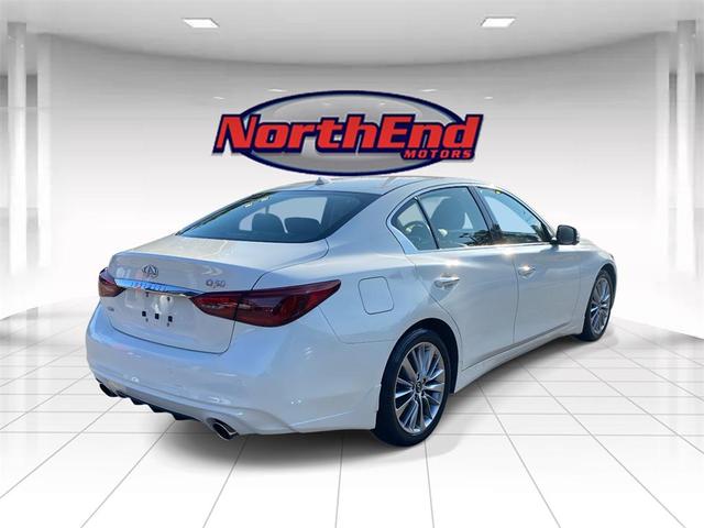 Photo of 2022 Majestic White INFINITI Q50