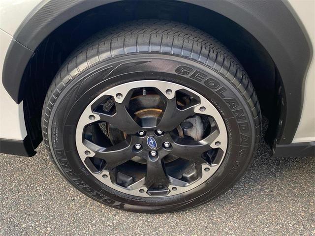 Photo of 2022 Crystal White Pearl Subaru Crosstrek