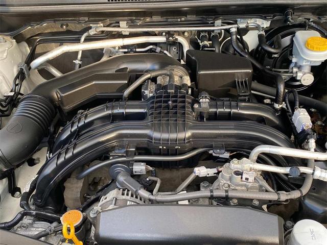 Photo of 2022 Crystal White Pearl Subaru Crosstrek