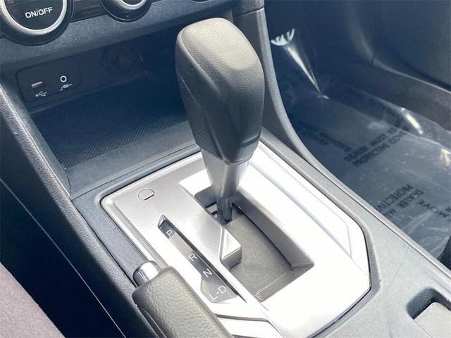 Photo of 2022 Crystal White Pearl Subaru Crosstrek