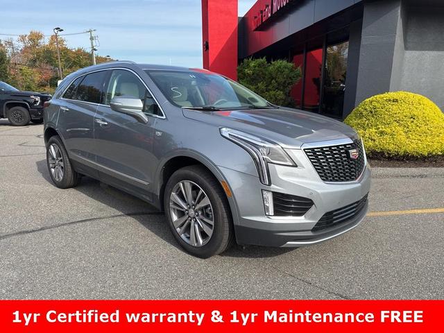 Photo of 2025 Argent Silver Metallic Cadillac XT5