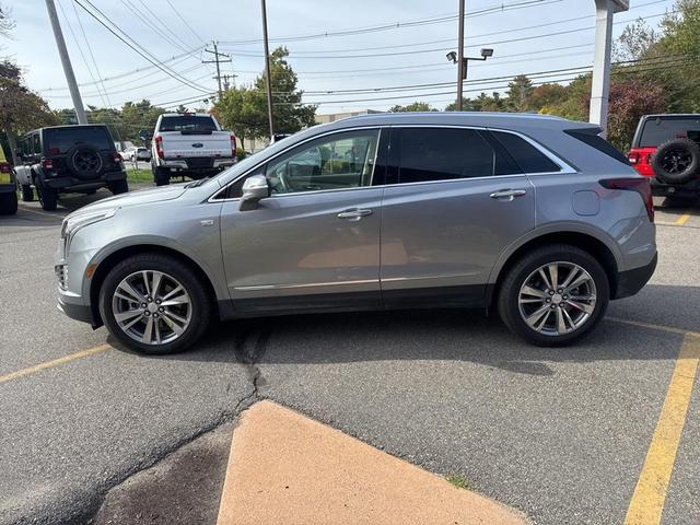Photo of 2025 Argent Silver Metallic Cadillac XT5