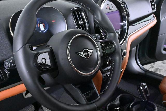Photo of 2022 Sage Green Metallic MINI Countryman