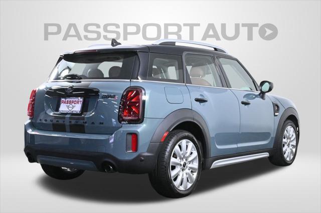 Photo of 2022 Sage Green Metallic MINI Countryman