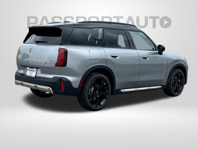 Photo of 2025 Melting Silver III Metallic MINI Countryman