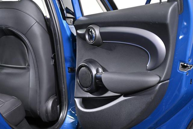 Photo of 2022 Island Blue Metallic MINI Hardtop