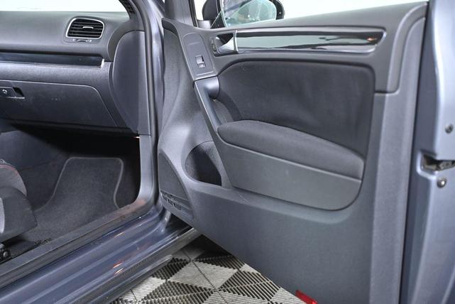 Photo of 2012 Gray Volkswagen GTI
