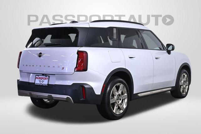 Photo of 2025 Nanuq White Metallic MINI Countryman