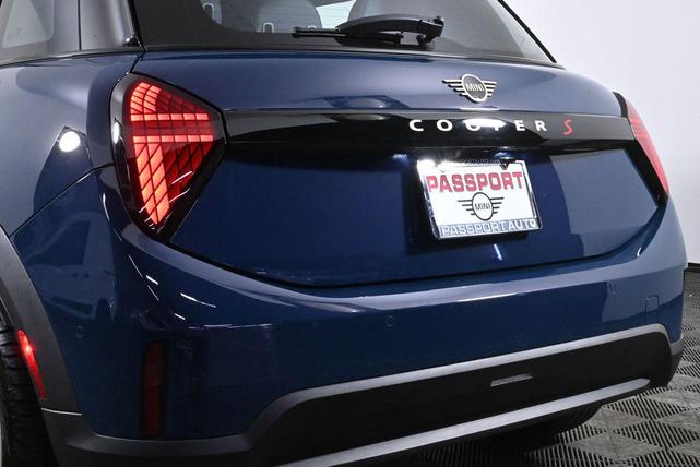 Photo of 2025 Indigo Sunset Blue Metallic MINI Hardtop