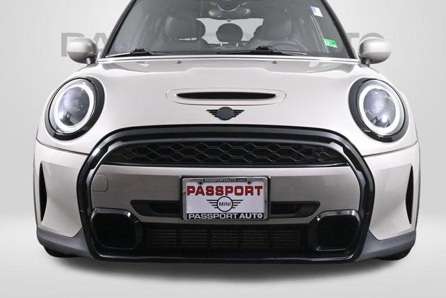 Photo of 2022 Gray MINI Hardtop