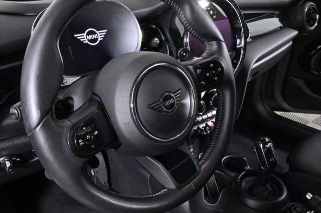 Photo of 2022 Gray MINI Hardtop