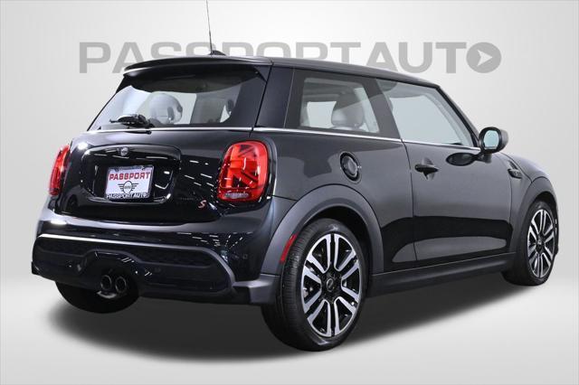 Photo of 2023 Midnight Black II MINI Hardtop