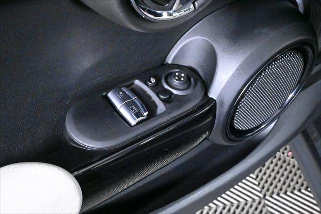 Photo of 2023 Midnight Black II MINI Hardtop