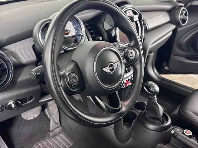 Photo of 2017 Midnight Black Metallic MINI Hardtop