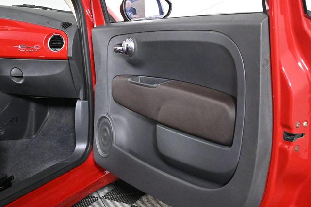 Photo of 2013 Rosso (Red) FIAT 500