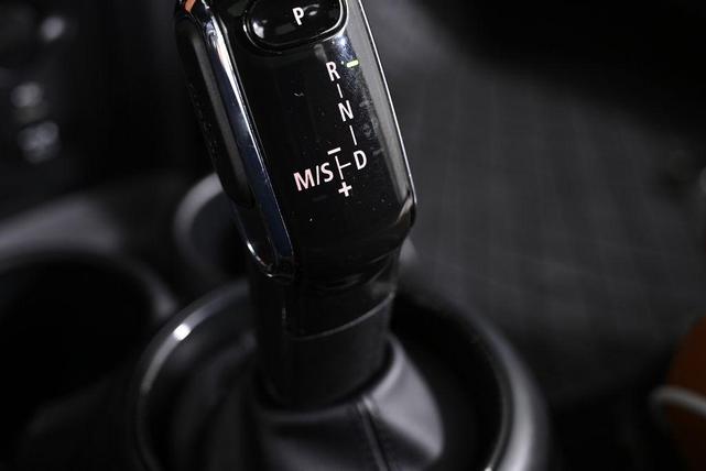 Photo of 2022 British Racing Green IV Metallic MINI Hardtop