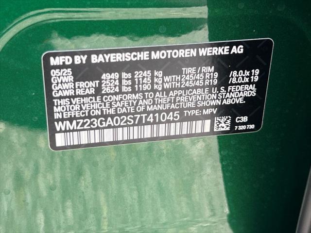 Photo of 2025 British Racing Green IV Metallic MINI Countryman