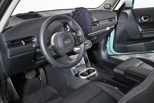 Photo of 2025 Ocean Wave Green Metallic MINI Hardtop