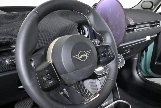 Photo of 2025 Ocean Wave Green Metallic MINI Hardtop