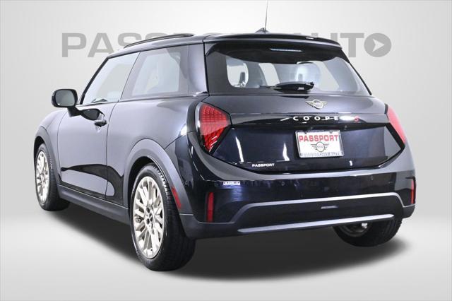 Photo of 2025 Midnight Black II Metallic MINI Hardtop