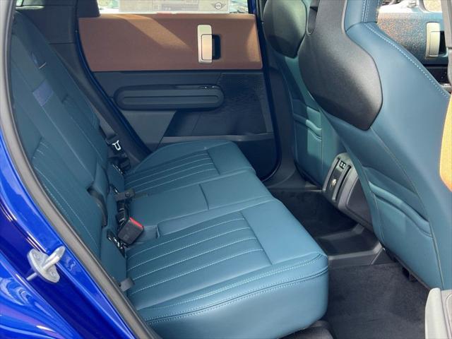 Photo of 2025 Blazing Blue Metallic MINI Countryman
