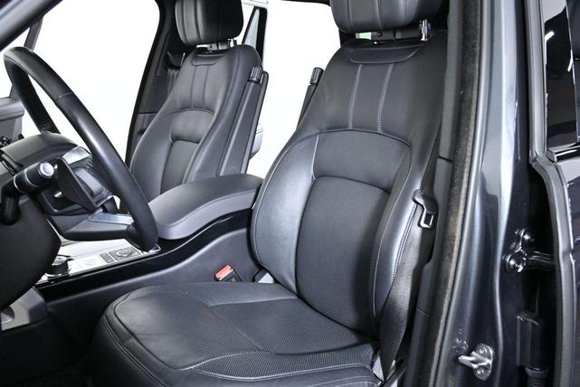 Photo of 2022 Grey Land Rover Range Rover