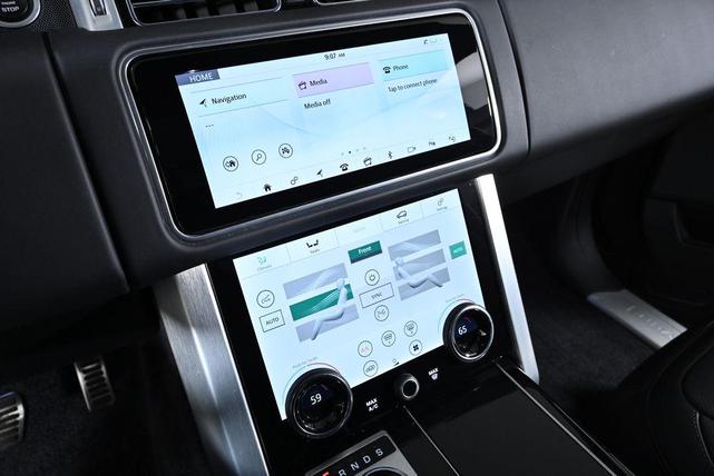 Photo of 2022 Grey Land Rover Range Rover