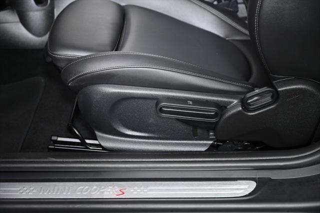 Photo of 2020 Thunder Grey Metallic MINI Hardtop