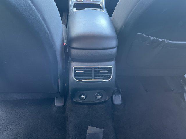 Photo of 2023 Shimmering Silver Hyundai SANTA FE