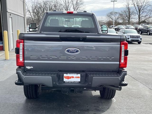 Photo of 2025 Carbonized Gray Metallic Ford F-250