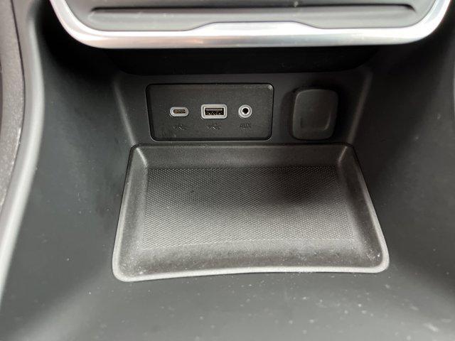 Photo of 2020 Summit White GMC Terrain
