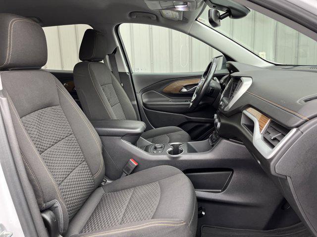 Photo of 2020 Summit White GMC Terrain