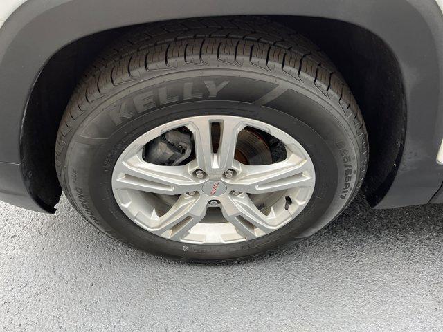Photo of 2020 Summit White GMC Terrain