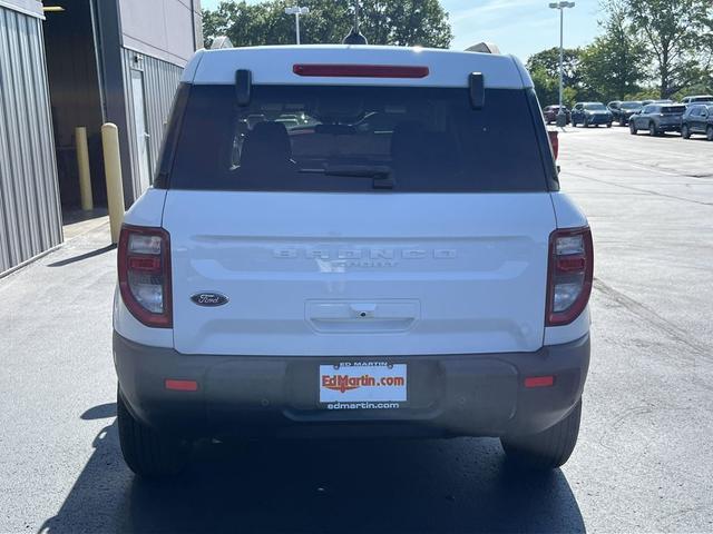 Photo of 2025 Oxford White Ford Bronco Sport