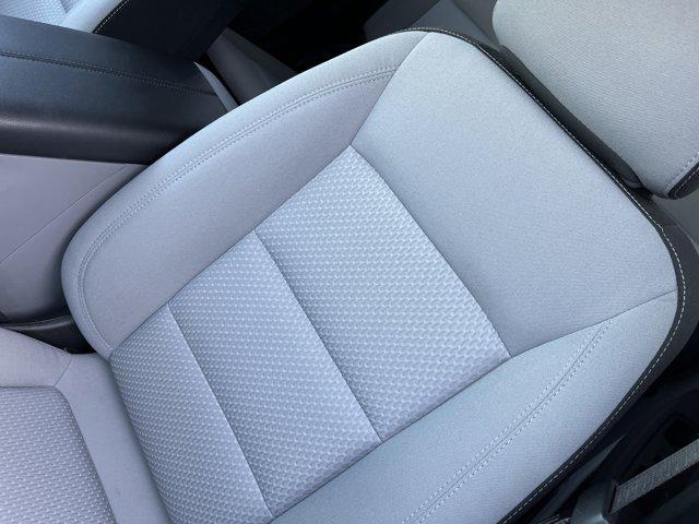 Photo of 2023 Summit White GMC Terrain