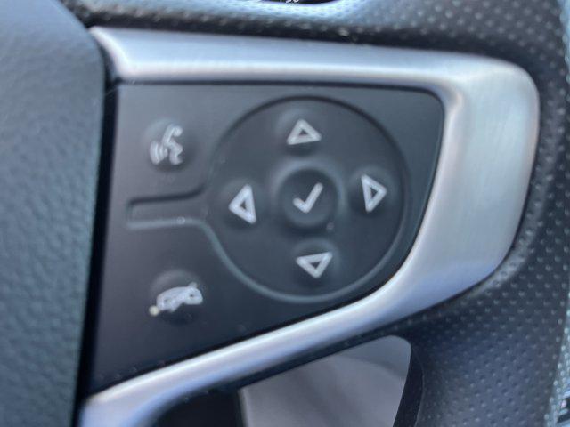 Photo of 2023 Summit White GMC Terrain