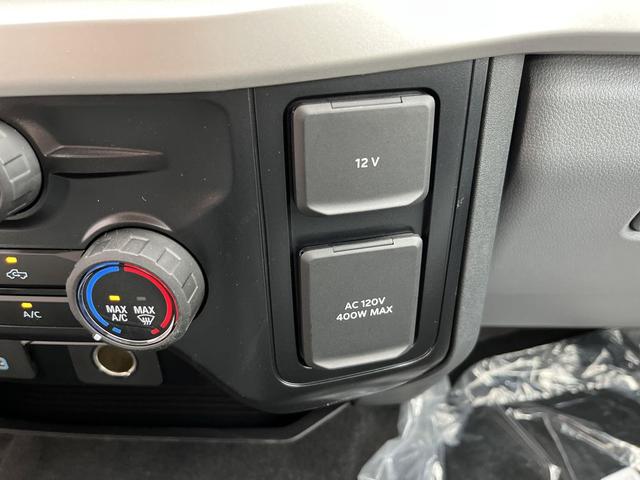 Photo of 2025 Antimatter Blue Metallic Ford F-250