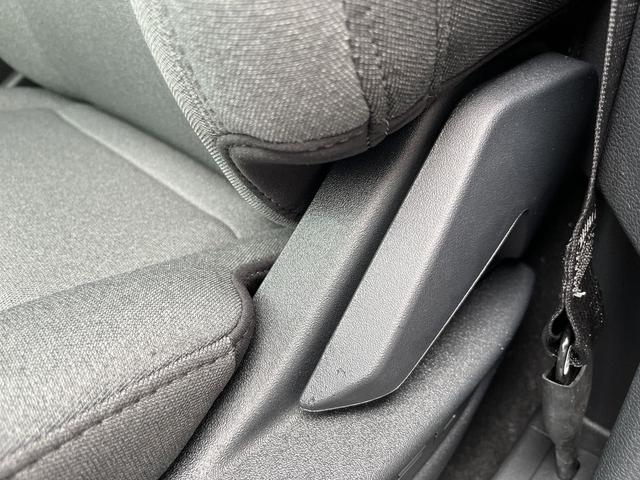 Photo of 2025 Antimatter Blue Metallic Ford F-250