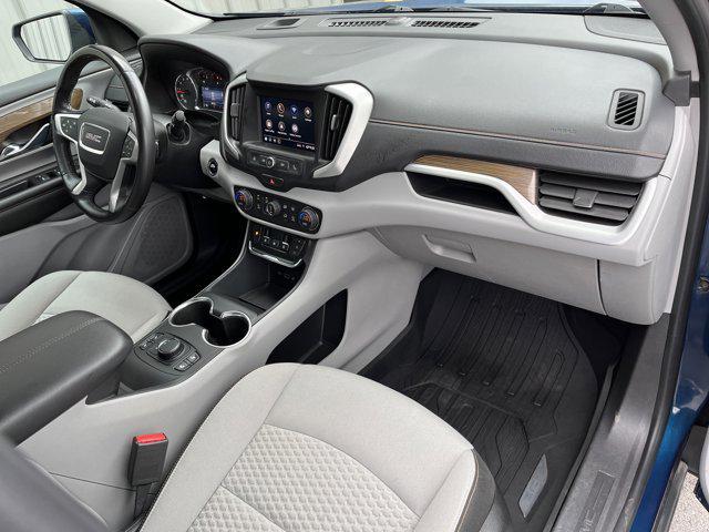Photo of 2021 Blue GMC Terrain