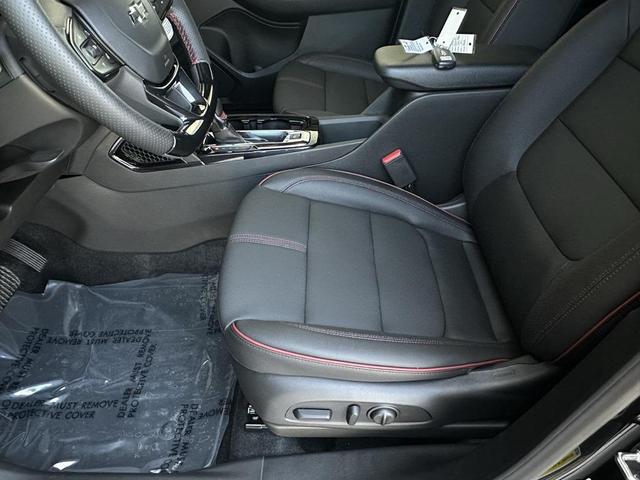 Photo of 2026 Mosaic Black Metallic Chevrolet Trailblazer