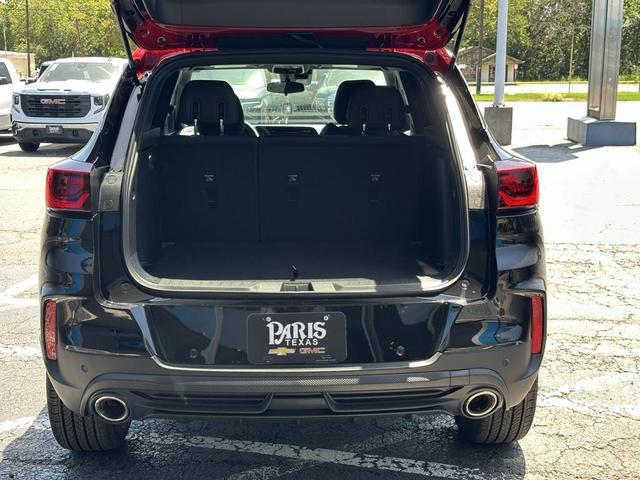 Photo of 2026 Mosaic Black Metallic Chevrolet Trailblazer