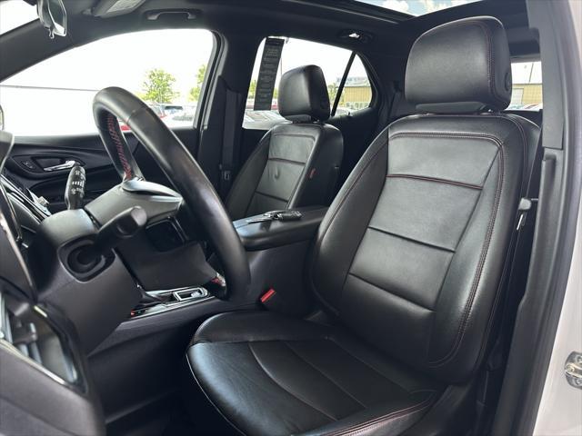 Photo of 2024 Summit White Chevrolet Equinox