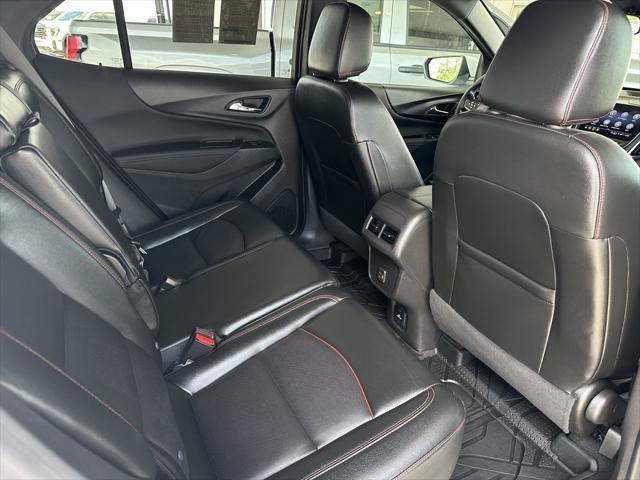 Photo of 2024 Summit White Chevrolet Equinox