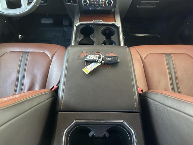 Photo of 2019 White Platinum Metallic Tri-Coat Ford F-350