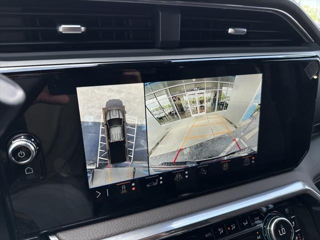 Photo of 2025 Summit White GMC Sierra 3500