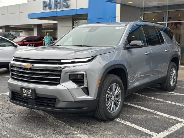 Photo of 2025 Sterling Gray Metallic Chevrolet Traverse